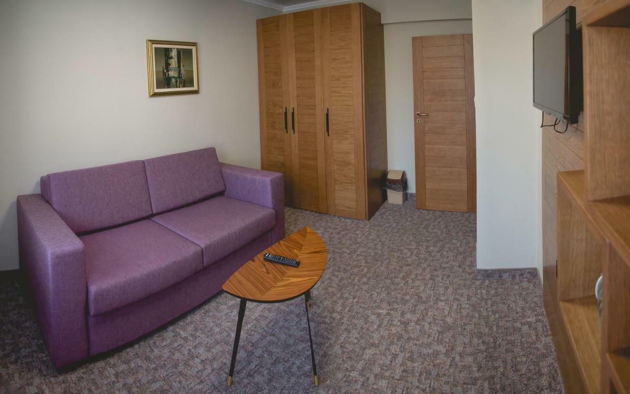 Prince Cyril Hotel Nesebar Exterior foto
